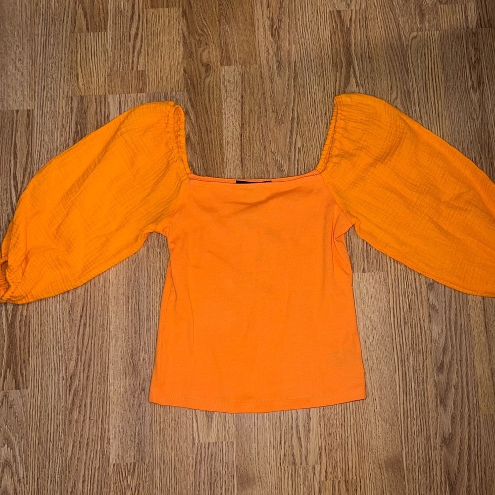 Orange Top